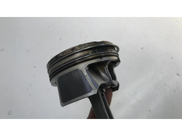 Píst 34BT, PD90 Hyundai i20 (BC3 BI3) pro benzínový motor 1.6 G4FV G4FV