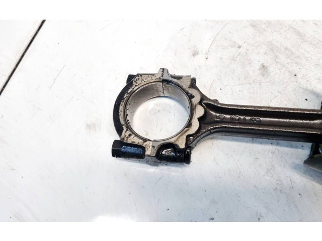  Поршень с шатуном    Nissan X-Trail T30  