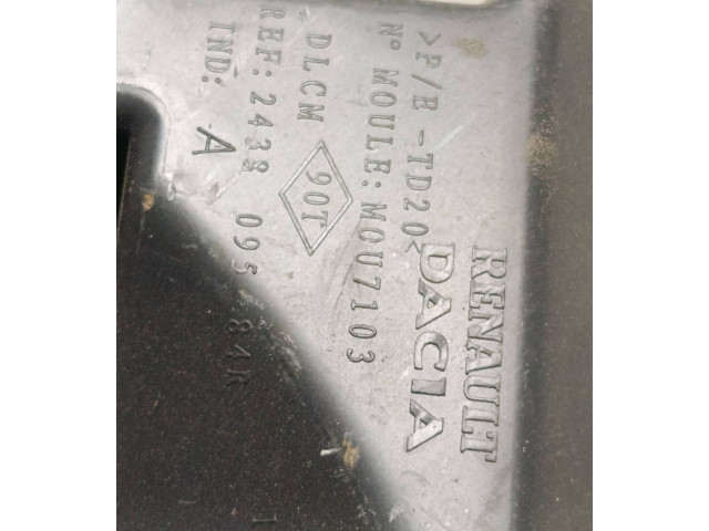 Блок предохранителей 243809584R, M0U7103 Dacia Sandero