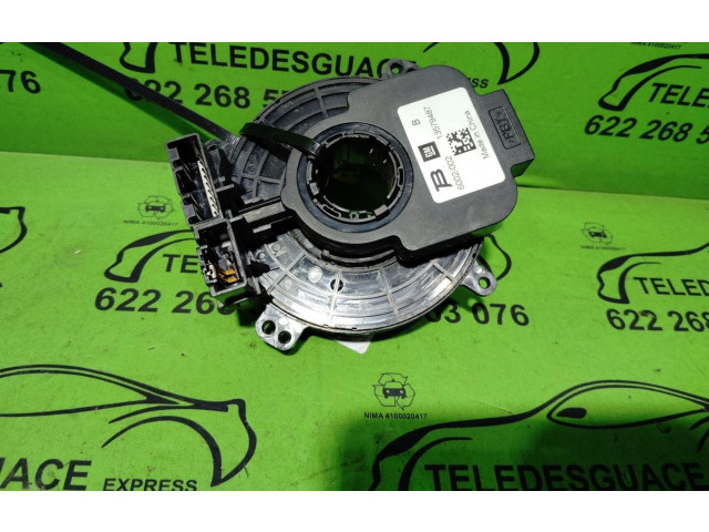 Подрулевой шлейф SRS 20817720   Opel Meriva B