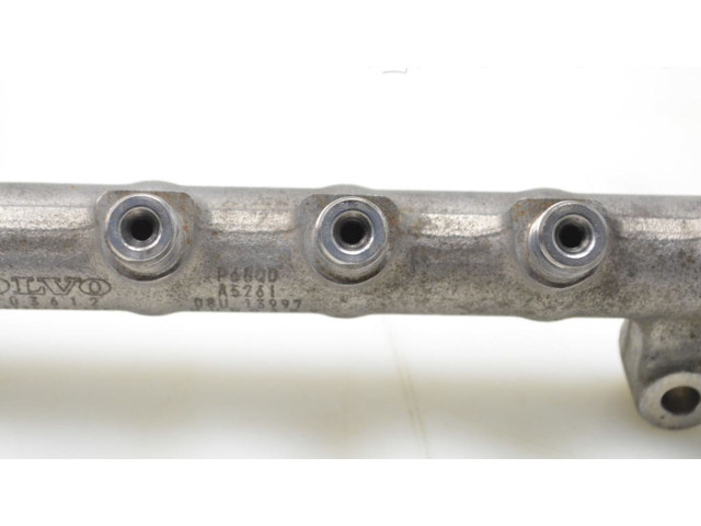 Топливная рампа 31303612   Volvo V70   для двигателя D 4204 T5