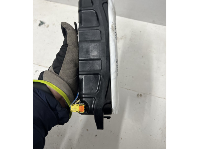 Подушка безопасности пассажира Audi A6 S6 C8 4K