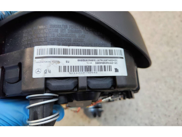 Volant Mercedes-Benz C W205 2016 A0008602900