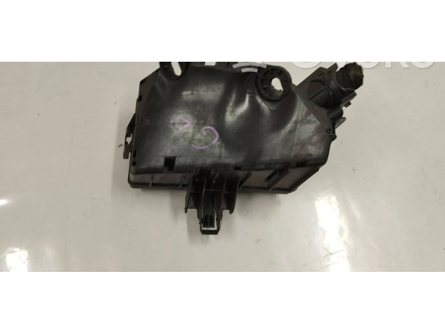 Блок предохранителей 5q0937125b   Skoda Octavia Mk3 (5E)    