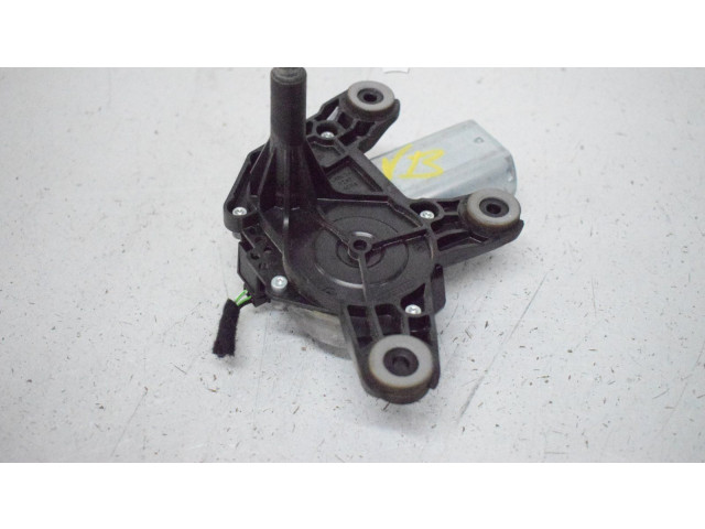 Моторчик заднего дворника     Opel Combo D