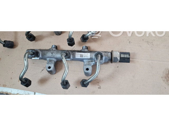 Vstřikovací lišta 059130089CS, 059130090CS Audi Q7 4M CZZ CZZA