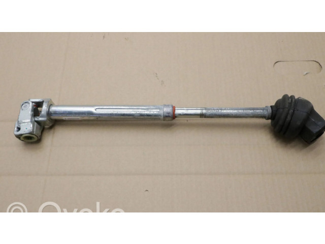 Крестовидная связь оси рулевого колеса