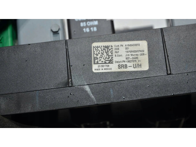 Блок предохранителей A1645403272   Mercedes-Benz R W251    