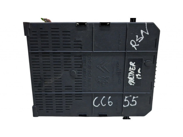 Pojistková skříňka 967847708001 Peugeot Partner 2011