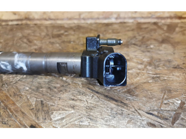 Форсунка 03L130277A, 0445116011    Volkswagen Jetta VI  CBE 
