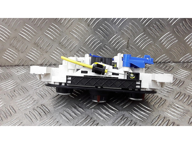 Блок управления климат-контролем XE1074176   Dacia Logan II