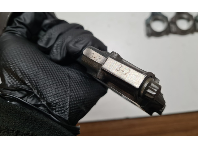  Поршень с шатуном OM606 87L32, OM606  Mercedes-Benz E W210  