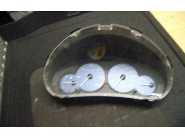 Přístrojová deska Citroen Berlingo 2005