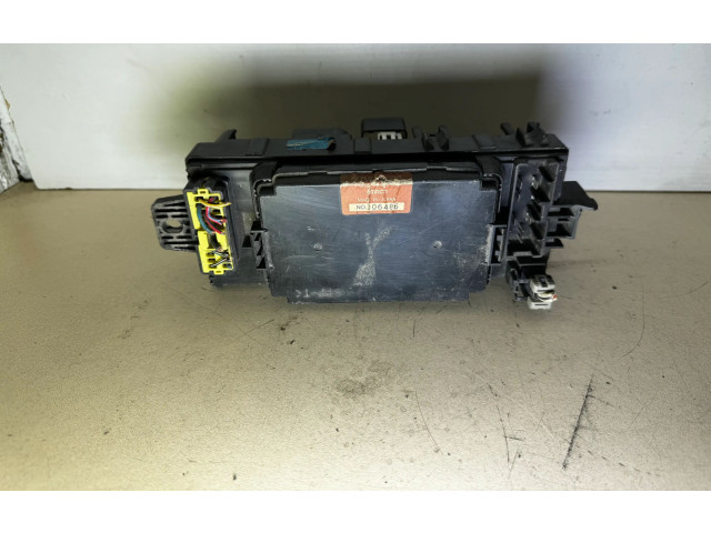 Блок предохранителей MB920106, 006486 Mitsubishi Galant