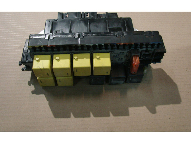 Блок предохранителей  A2305450832, A2305450832SL   Mercedes-Benz SL R230    