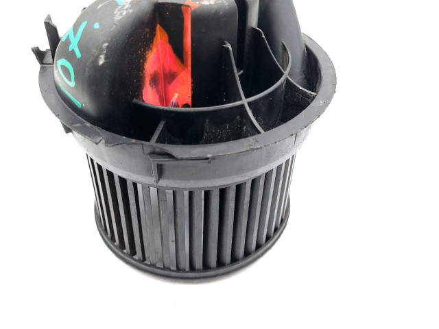 Вентилятор печки Peugeot 107