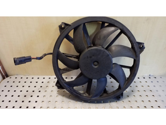 Вентилятор радиатора 1049874716T, 988495H Peugeot 5008 1.6