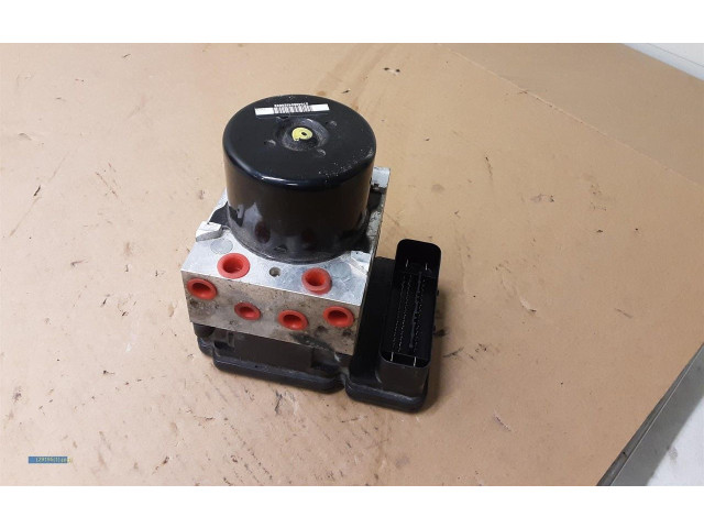 Блок управления АБС 31400101AA   Volvo V60