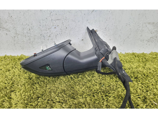 Зеркало электрическое Skoda Octavia Mk3 (5E) 2013 - 2019 года