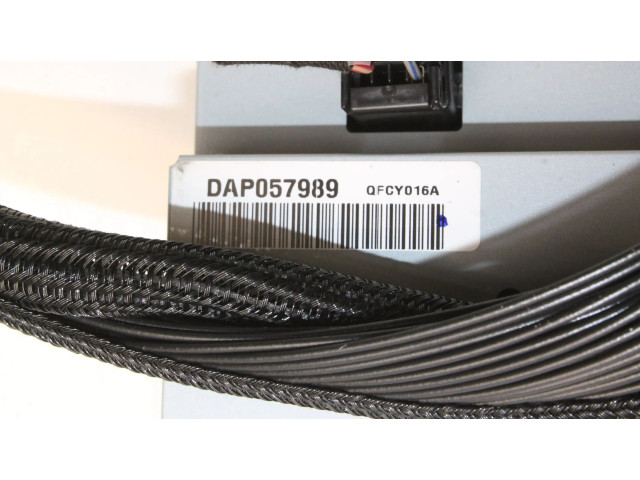 Дисплей 05064632AI Chrysler 300C