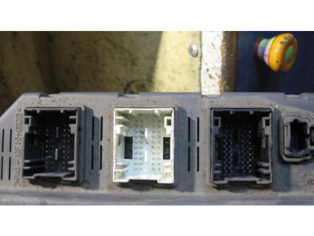 Блок предохранителей 9641958680 Peugeot 607