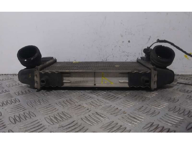 Интеркулер  8Z0145805B   Audi A2 