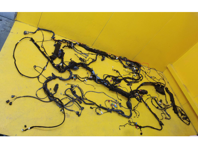 Панель приборов 7P0937548F, 7P0971341 Volkswagen Touareg II