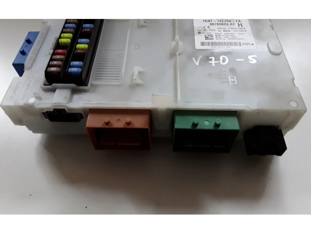 Блок комфорта 30765624AE   Volvo V70   