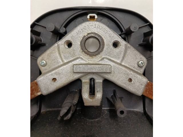 Volant Toyota Starlet (P90) V 1996 45102-10260