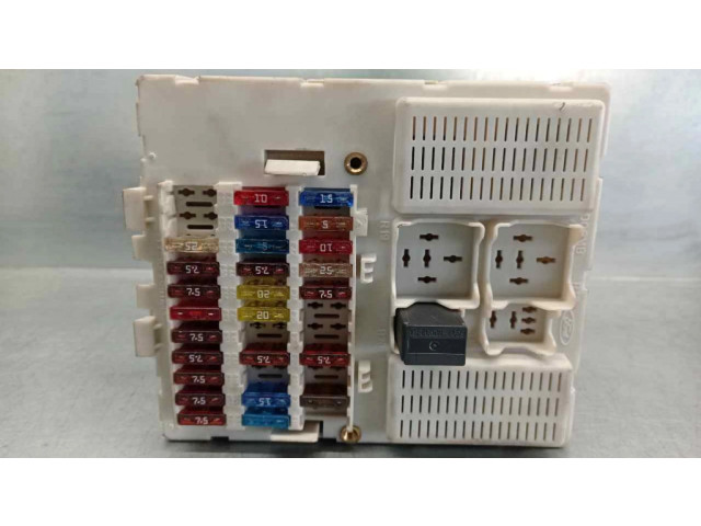 Блок предохранителей 7T1T14A073BA, 518774500   Ford Connect    