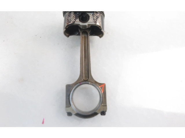 Поршень с шатуном L3-V Mazda 3 I