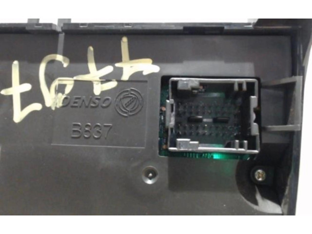 Řídící jednotka 156101282, 156101282   Alfa Romeo Mito 2011