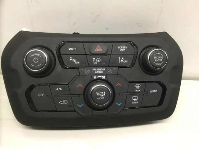 Блок управления климат-контролем    Jeep Renegade