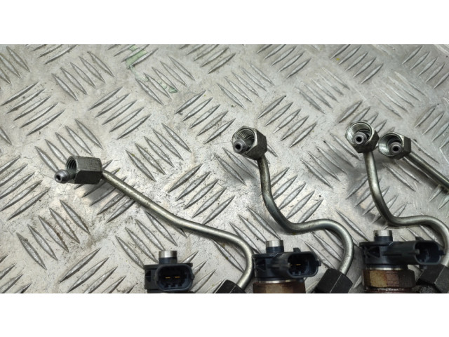 Vstřikovač 338002F610 KIA Sorento D4hb