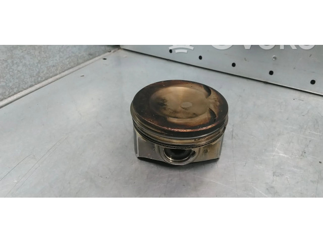  Поршень DAZA 07K107065AB  Audi A3 S3 8V  