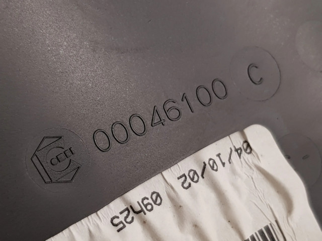 Блок предохранителей 96302, 00046100 Citroen C8