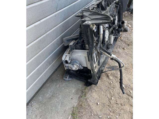 Комплект радиатора 8K0121251AA, 8K0121251 Audi Q5 SQ5