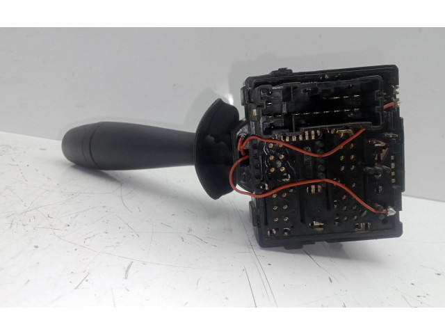 Ручка стеклоочистителей    Dacia Dokker