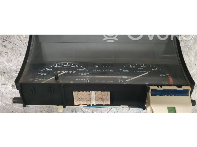 Панель приборов 19191903 Volkswagen Golf I