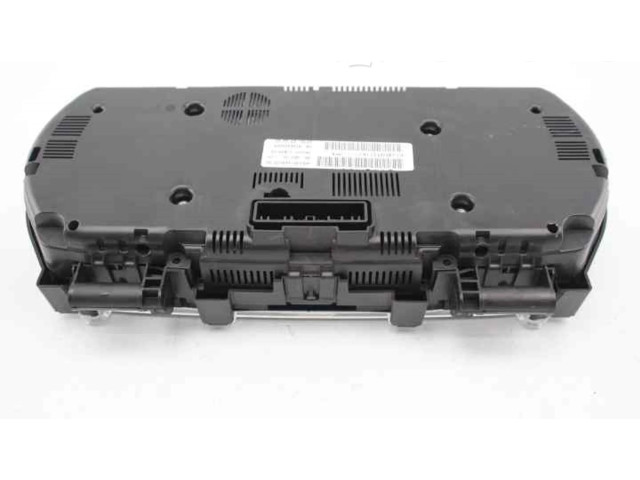 Přístrojová deska Renault Captur II 2019 VPLR1F10849FE