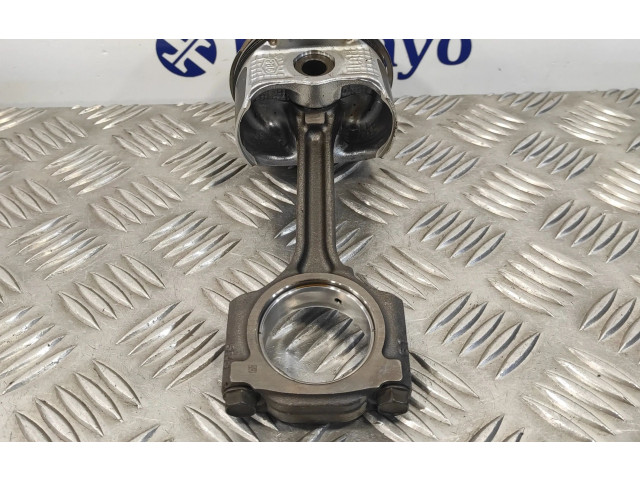  Поршень H4M738   Dacia Dokker  