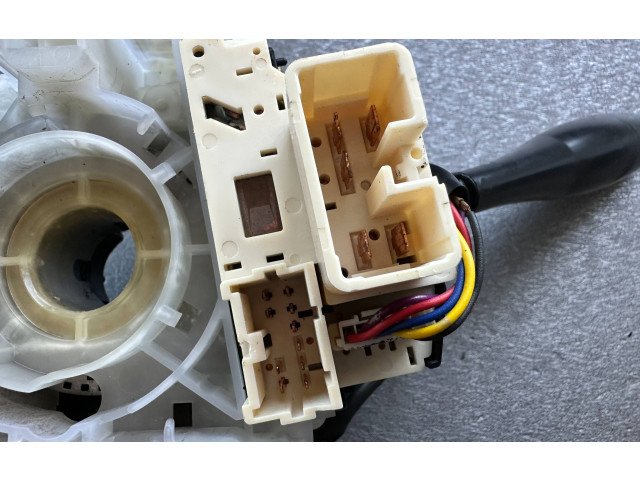 Ручка стеклоочистителей MR277911 Mitsubishi Pajero