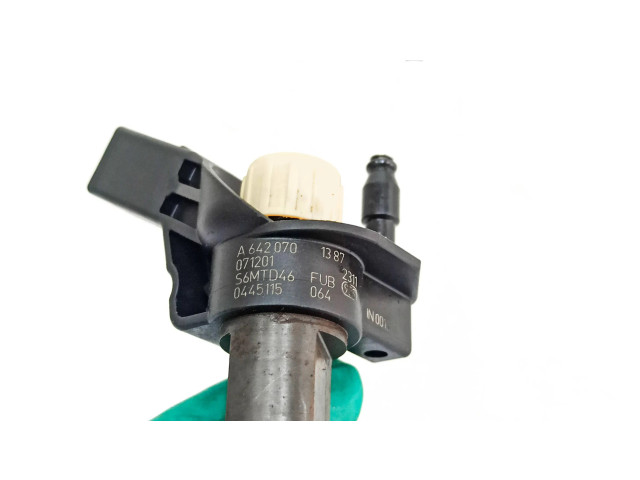 Vstřikovač A6420701387, 071201 Mercedes-Benz R W251 pro naftový motor 3.0 642950 642950