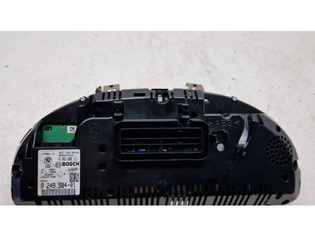 Přístrojová deska  BMW 7 F01 F02 F03 F04 2011 9249584, 0263688111  
