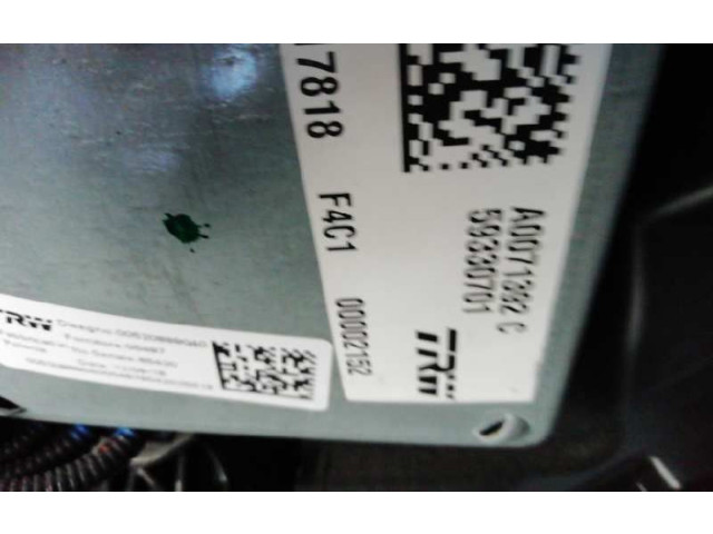 Рулевая рейка 59330701 Jeep Renegade 2014 - года