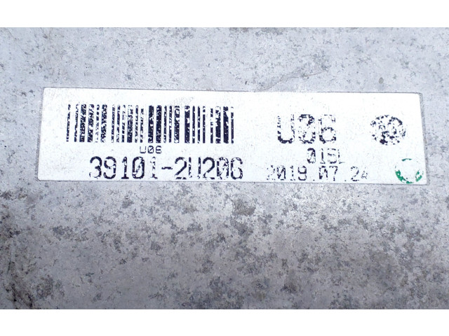 Блок управления двигателя 391002U206   KIA Ceed