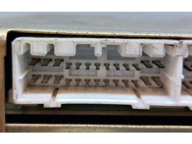 Блок управления двигателя MD317989, E2T61592 Mitsubishi Space Runner