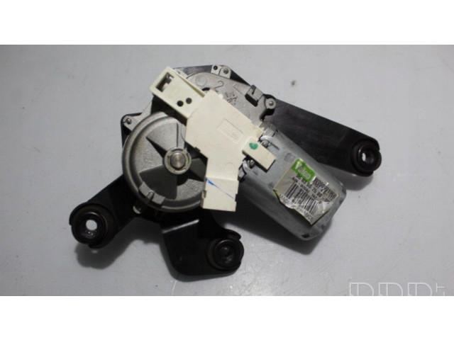 Двигатель стеклоочистителя заднего стекла