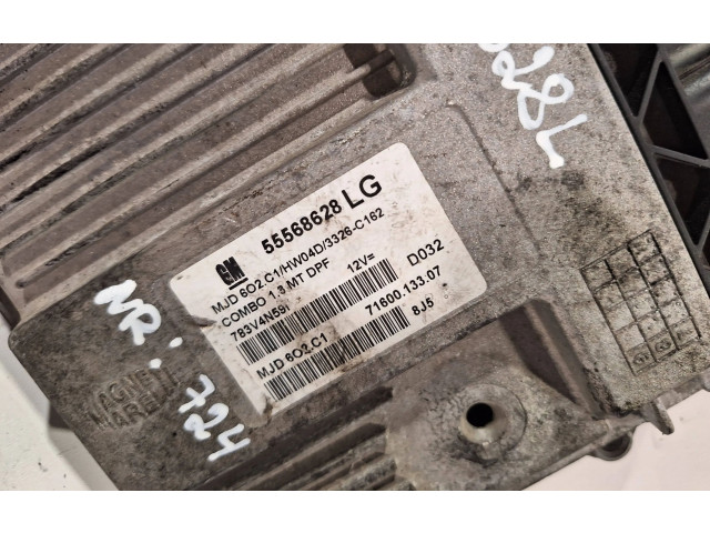 Блок управления двигателем Блок управления 55568628 Opel Combo C