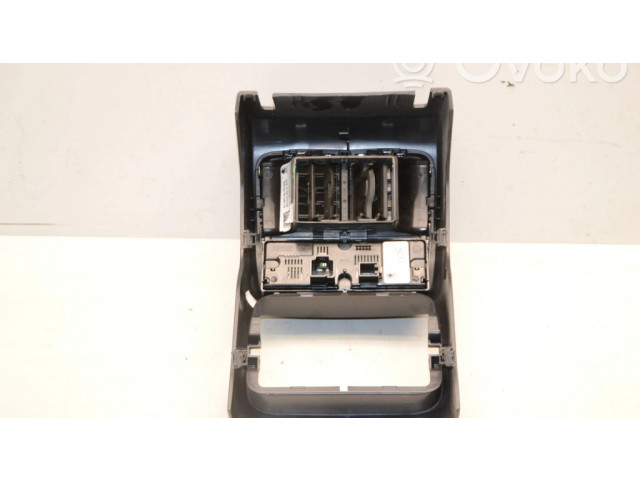 Задняя пепельница